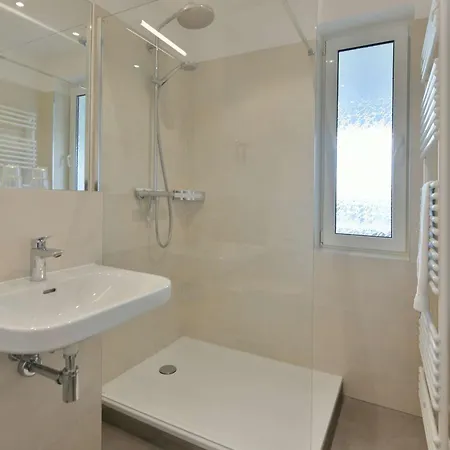 Haus Am Hoevt - 7 غورين